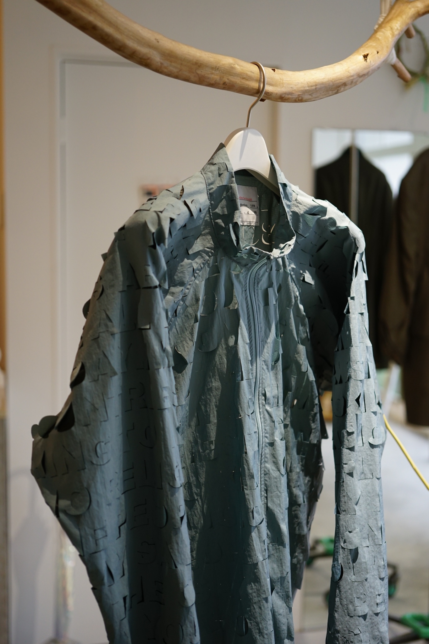 A MACHINE】-24SS それをも受け入れるのだ！ - abundantism